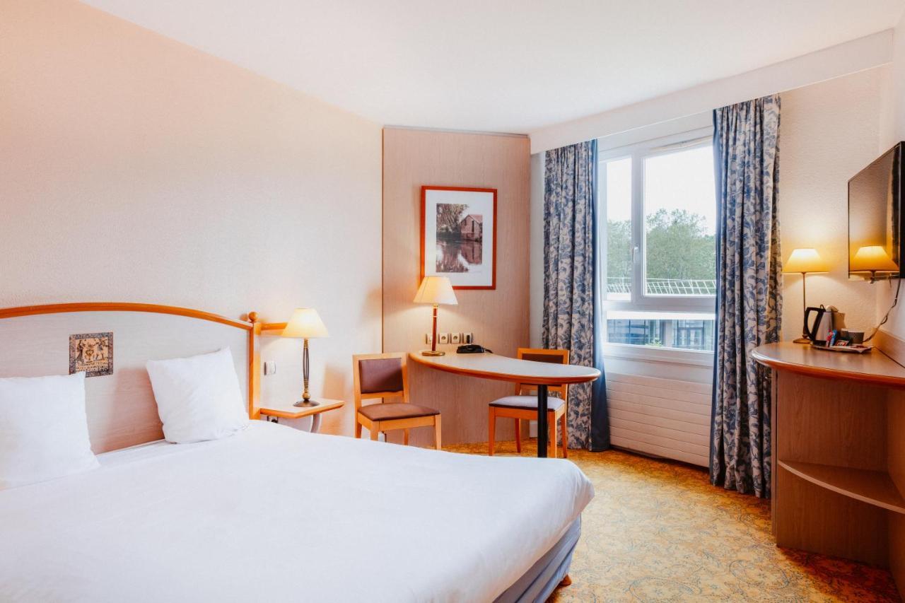 Mercure Nevers Pont De Loire Exterior foto